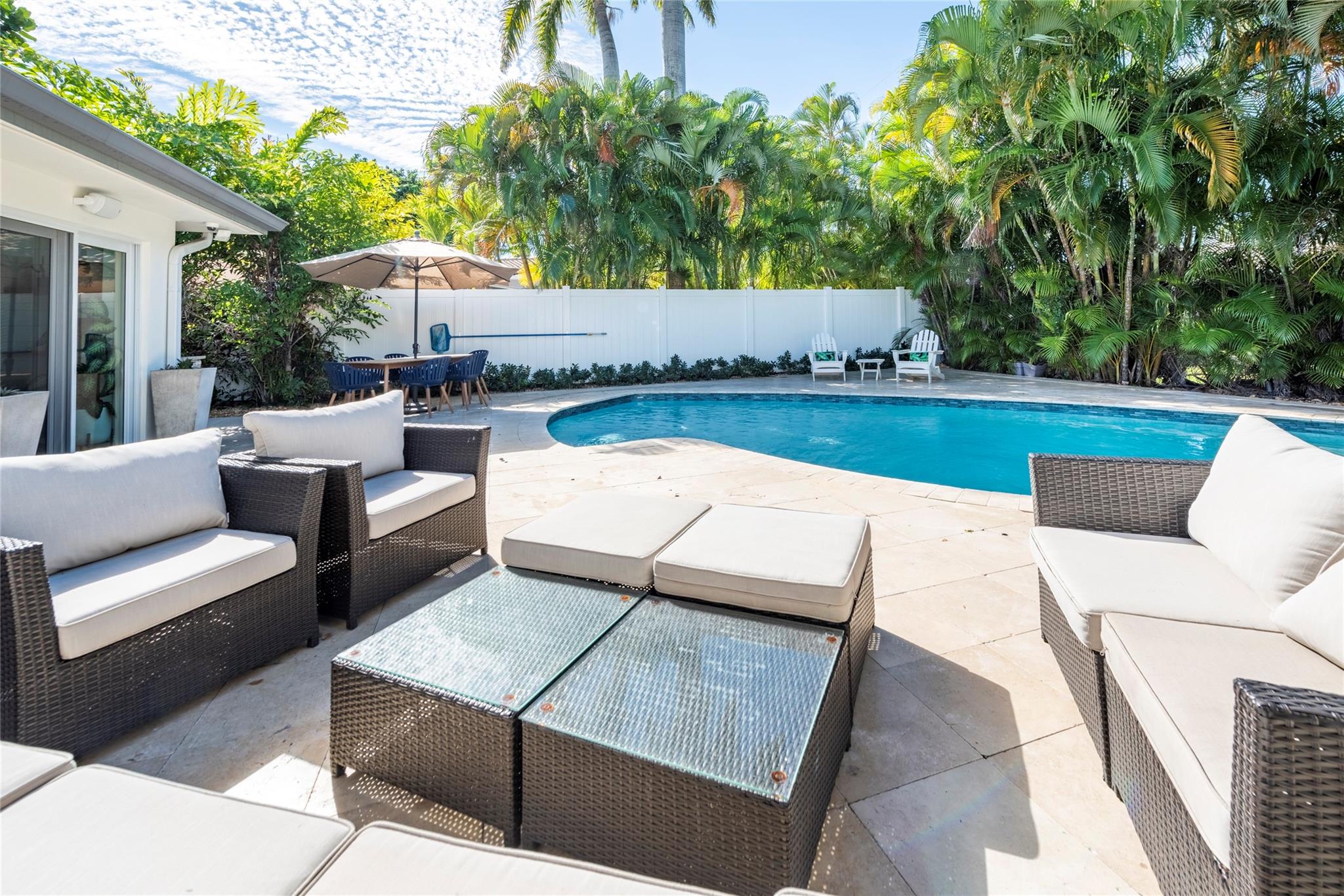 1959 SE 25th Ave Fort Lauderdale, FL 33316