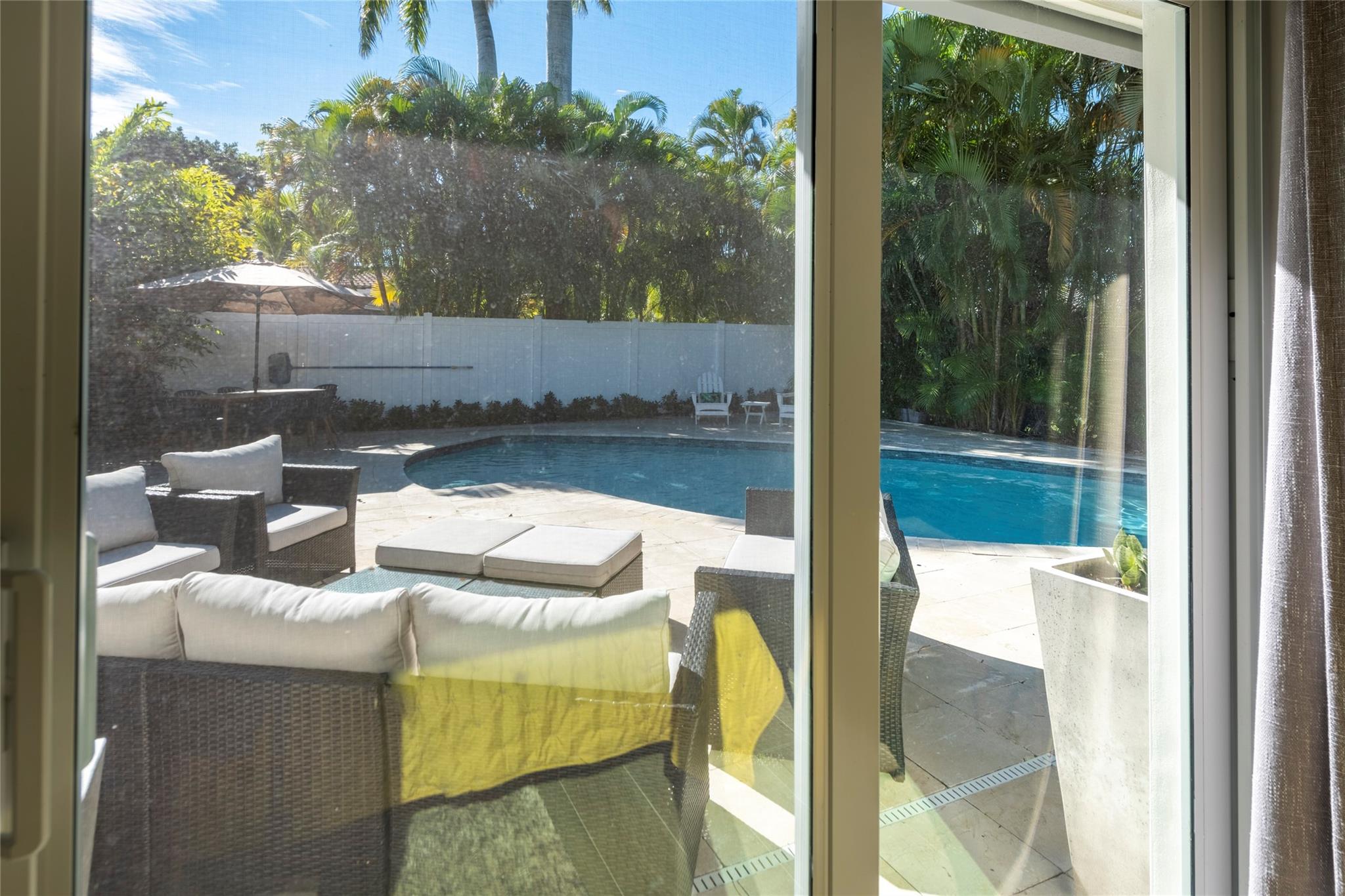 1959 SE 25th Ave Fort Lauderdale, FL 33316