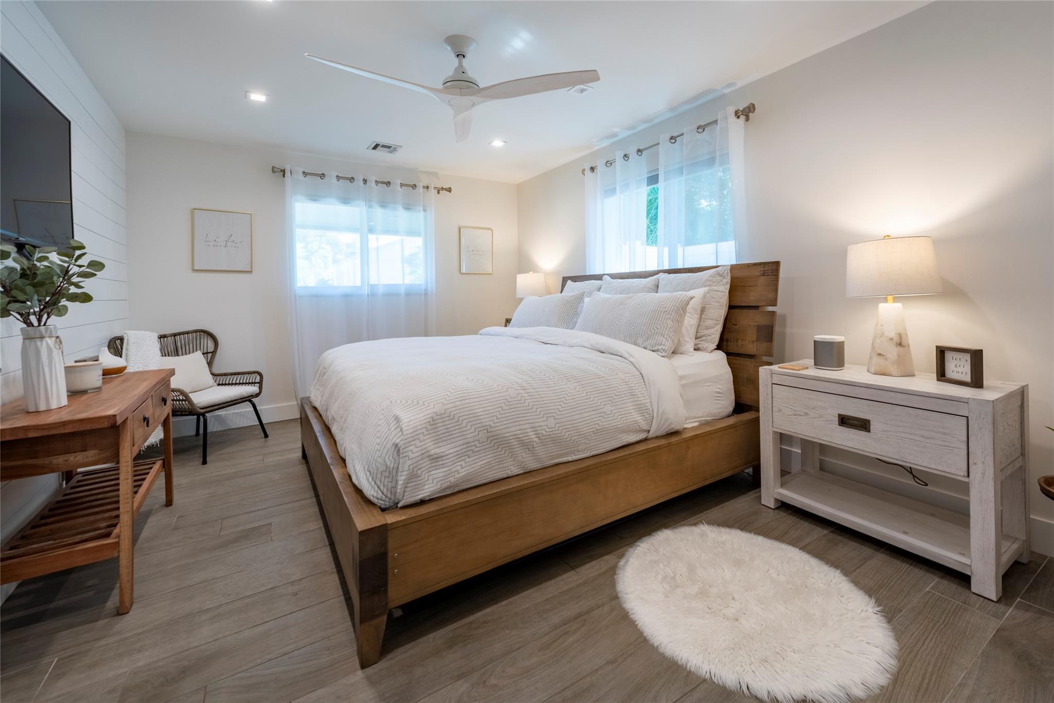 1959 SE 25th Ave Fort Lauderdale, FL 33316