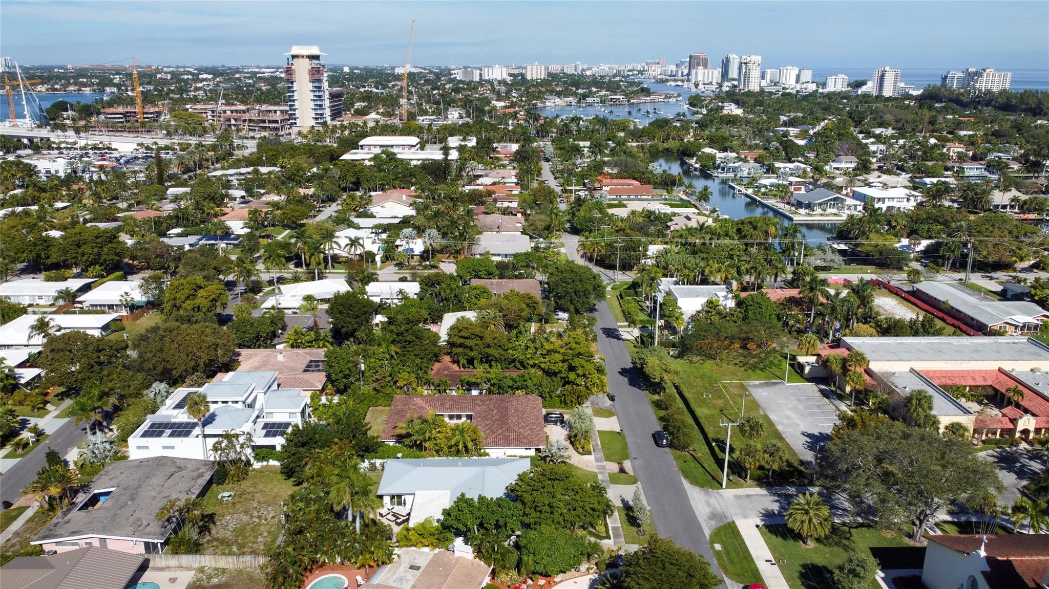 1959 SE 25th Ave Fort Lauderdale, FL 33316