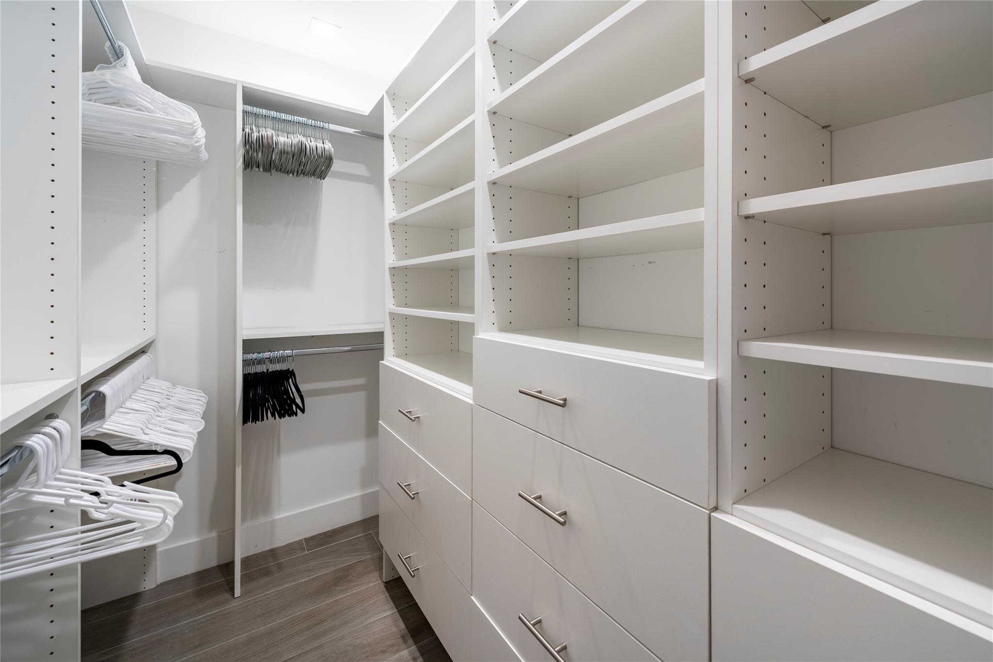 1959 SE 25th Ave Fort Lauderdale, FL 33316