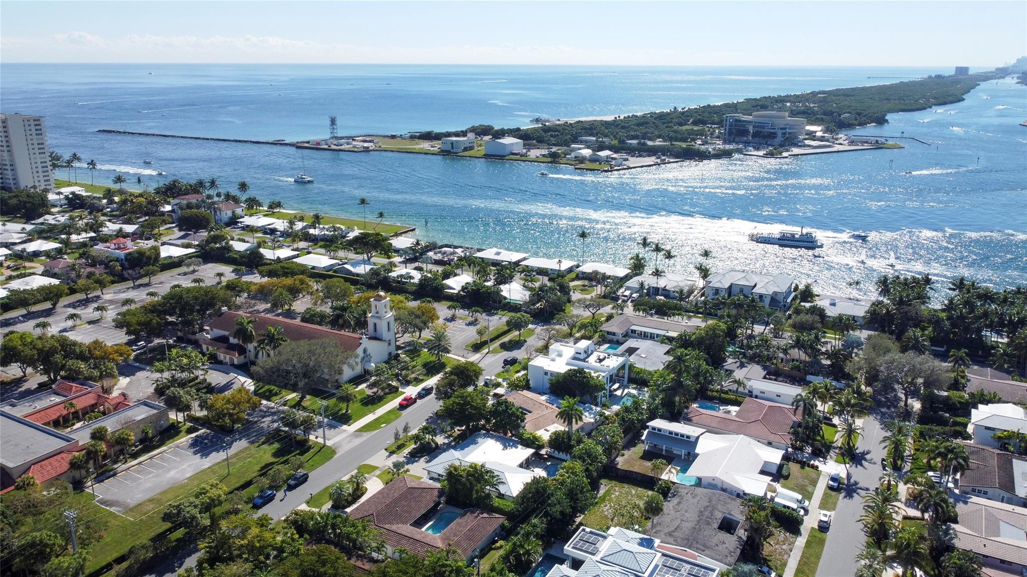 1959 SE 25th Ave Fort Lauderdale, FL 33316