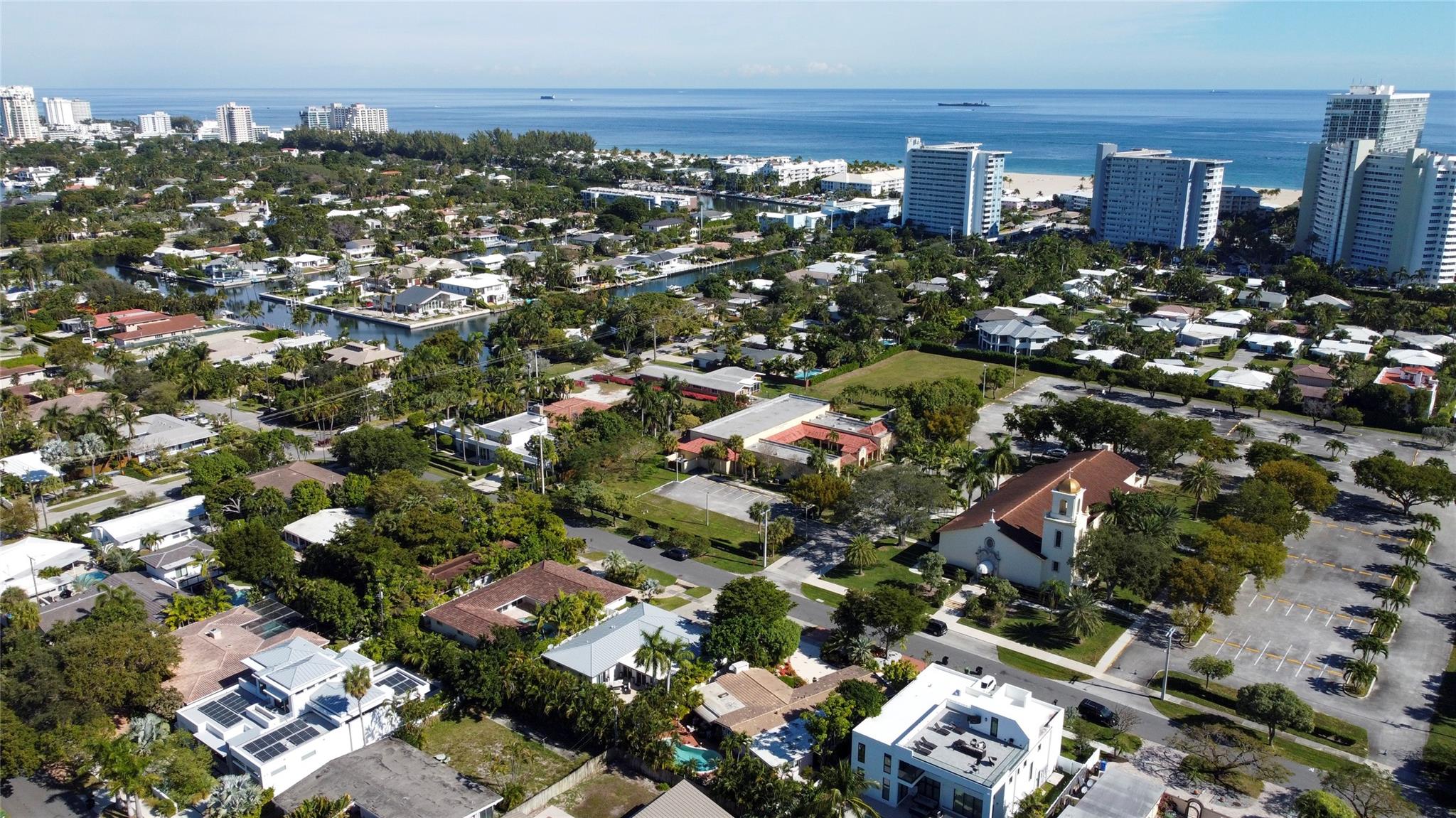 1959 SE 25th Ave Fort Lauderdale, FL 33316