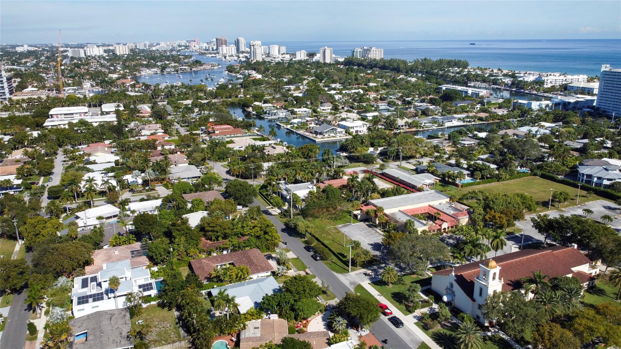 1959 SE 25th Ave Fort Lauderdale, FL 33316