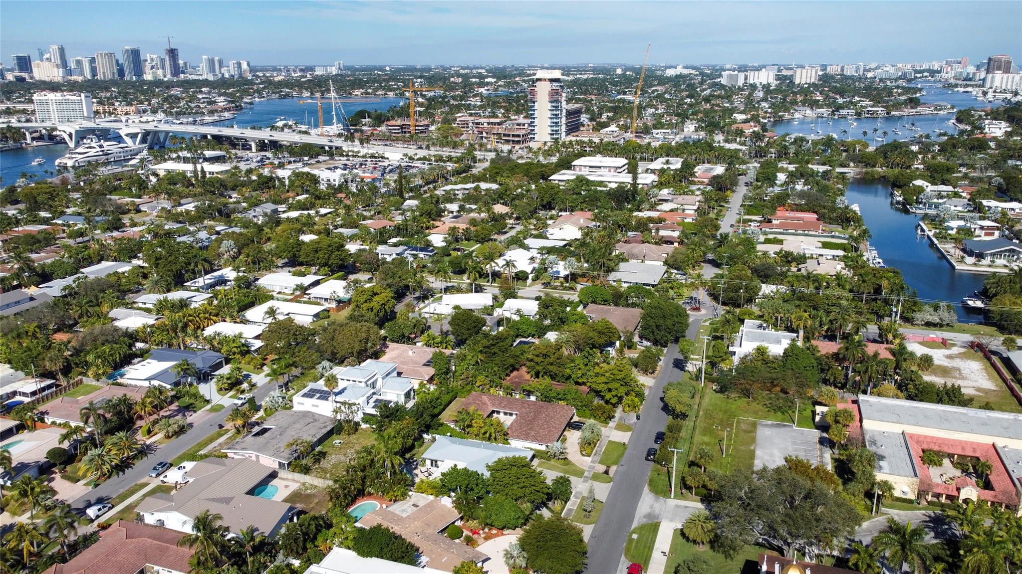 1959 SE 25th Ave Fort Lauderdale, FL 33316