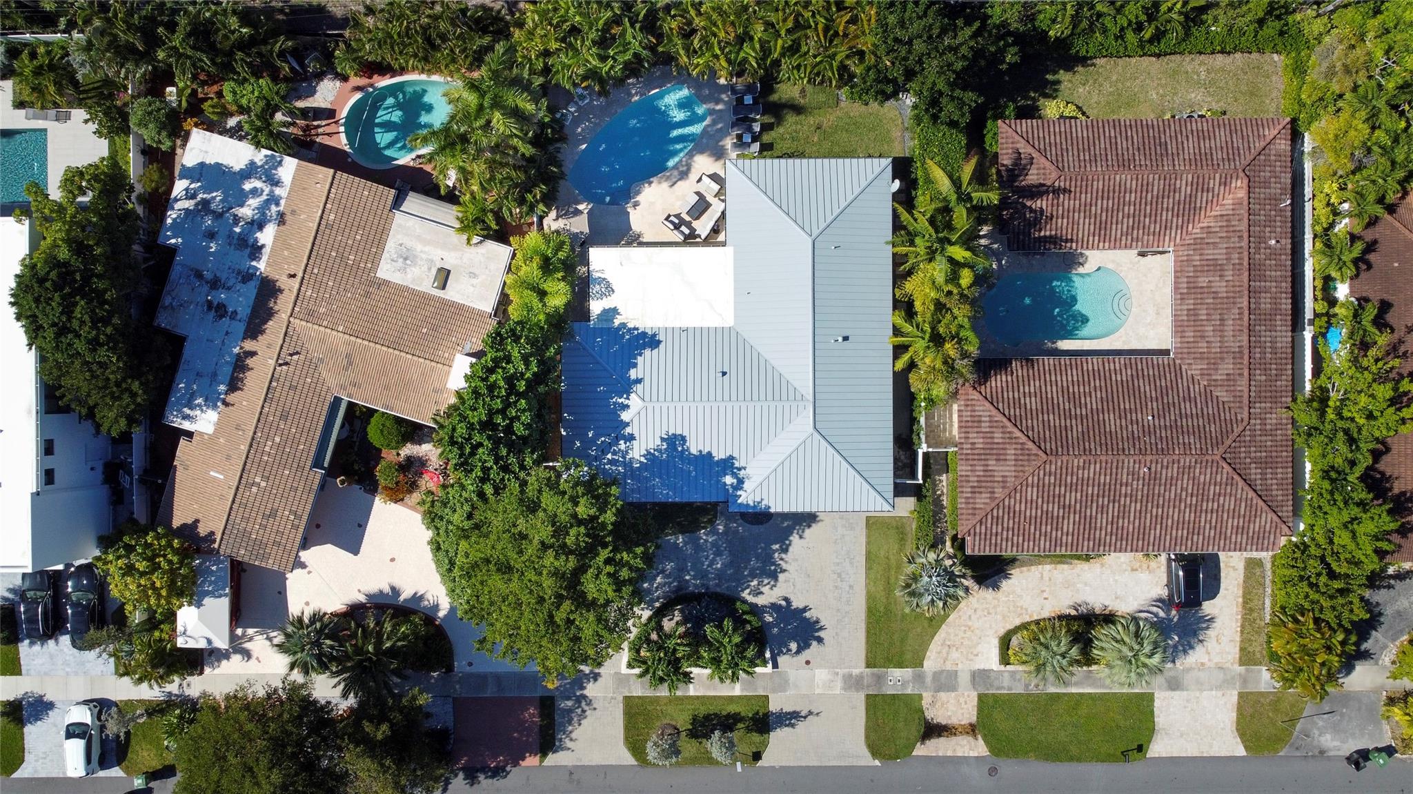 1959 SE 25th Ave Fort Lauderdale, FL 33316