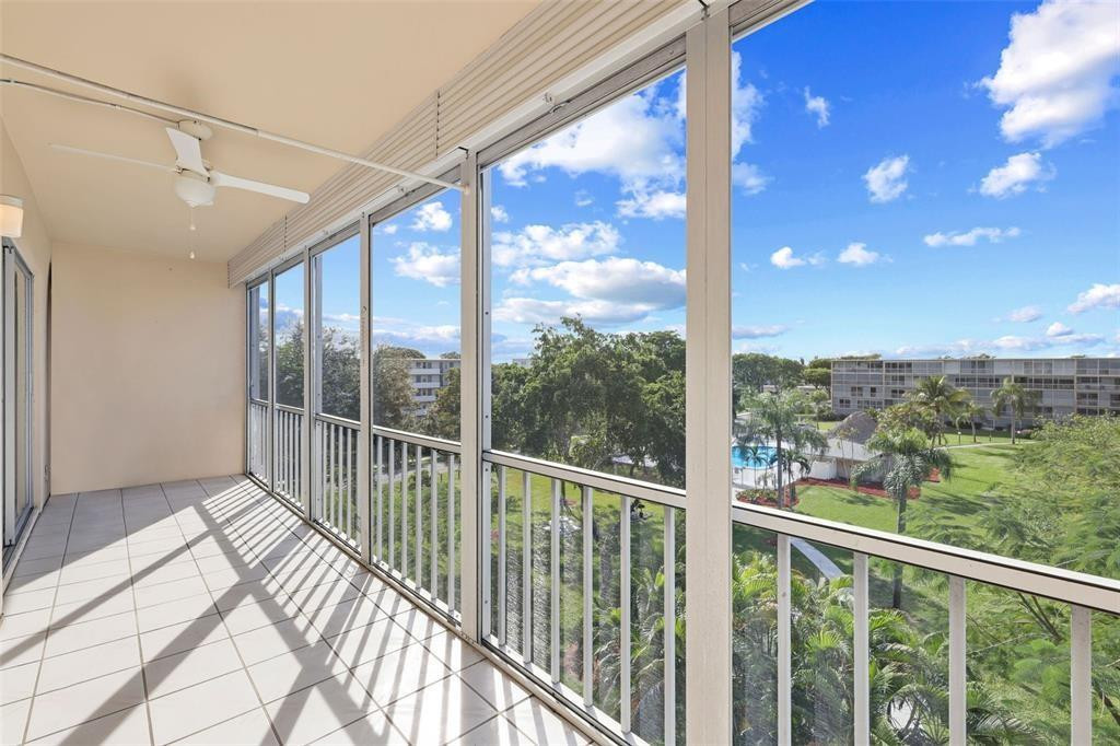 4650 Washington #504