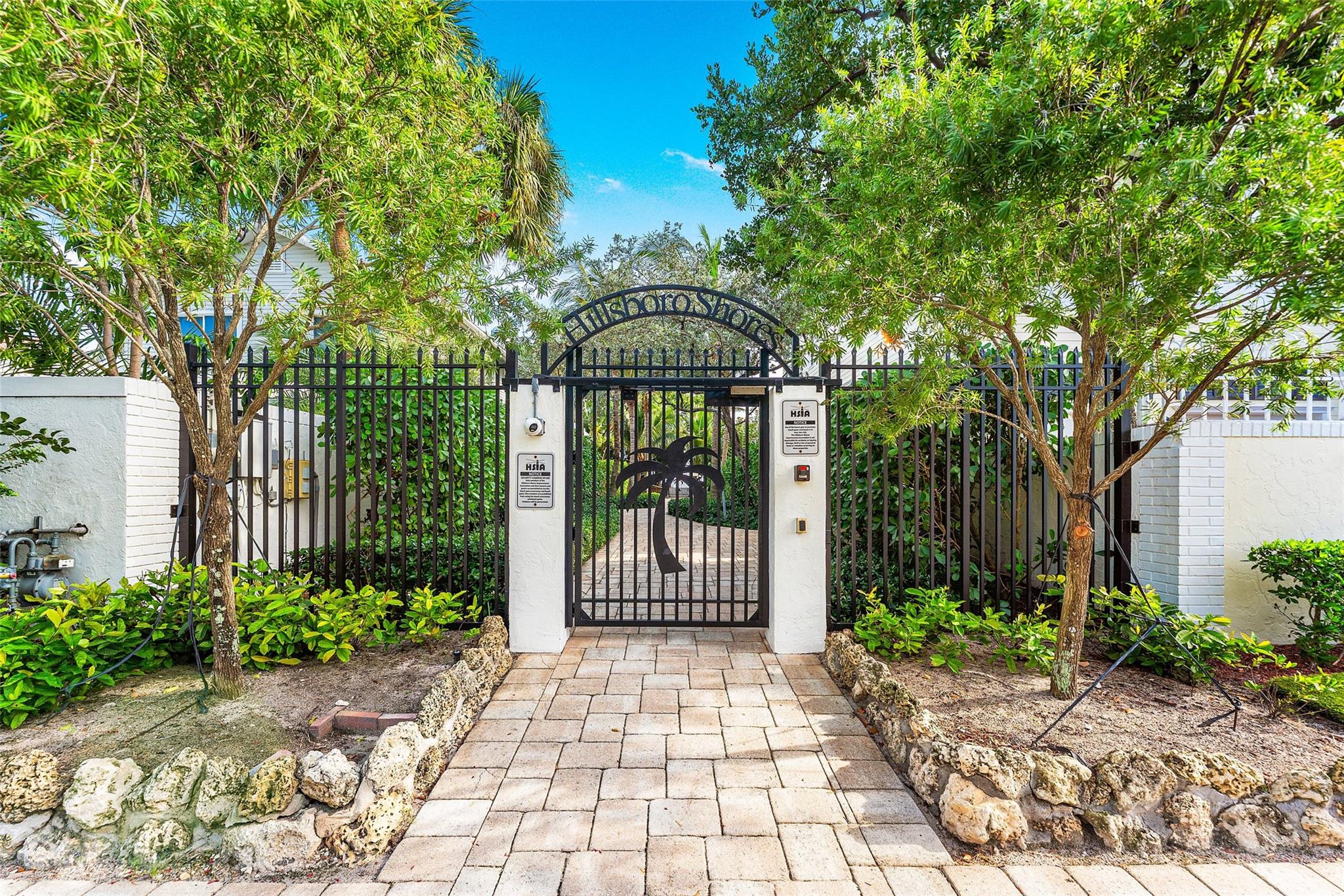 3203 Dover Rd Pompano Beach, FL 33062