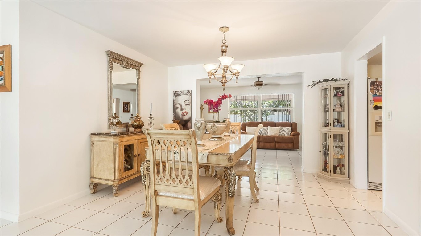 1032 NE 4th Hallandale Beach, FL 33009