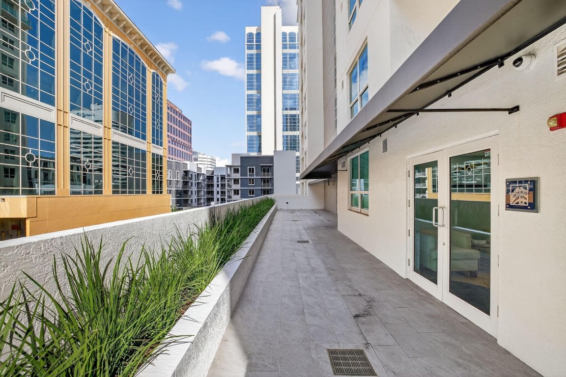 350 SE 2nd #640 Fort Lauderdale, FL 33301