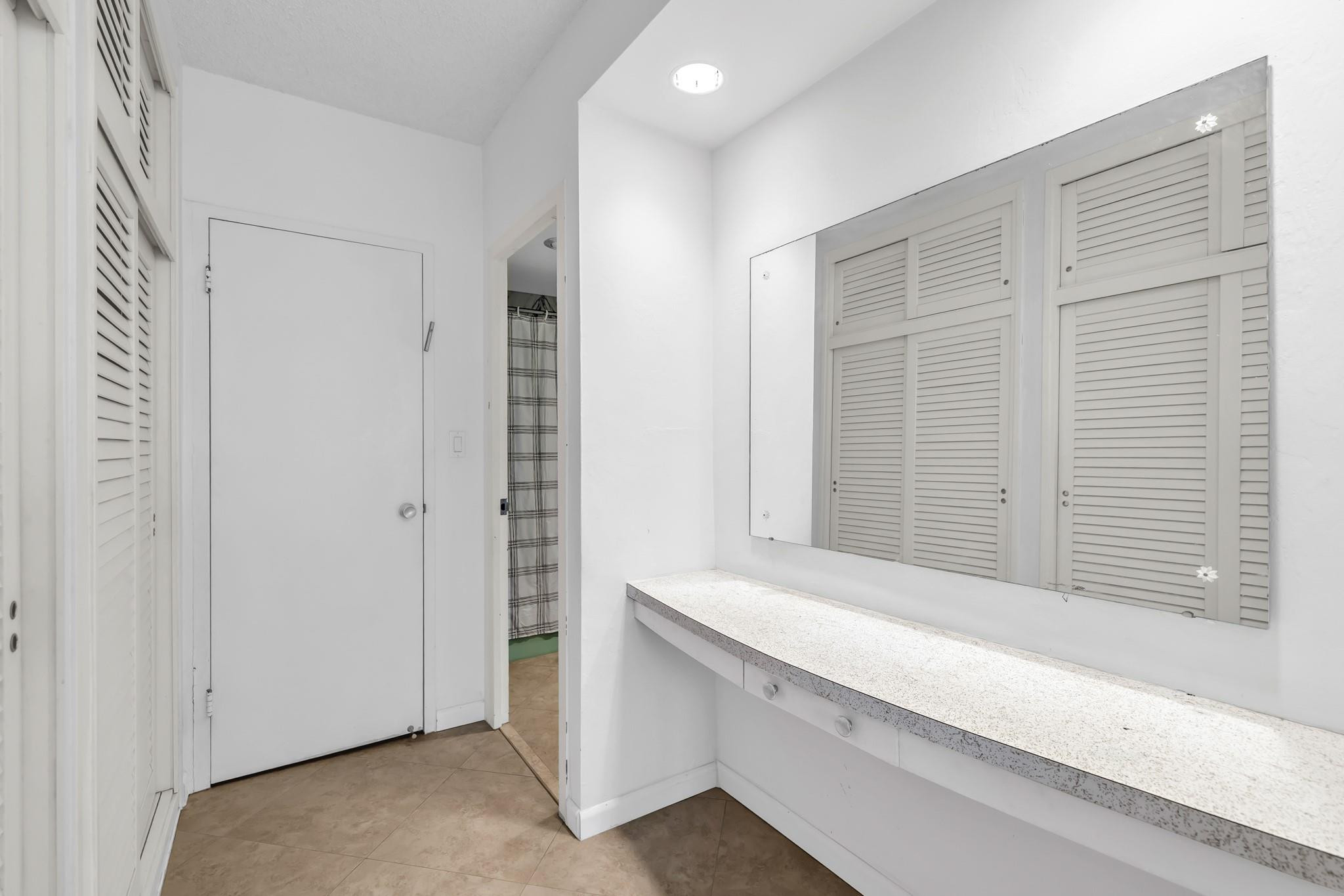 3300 NE 36th #1110 Fort Lauderdale, FL 33308