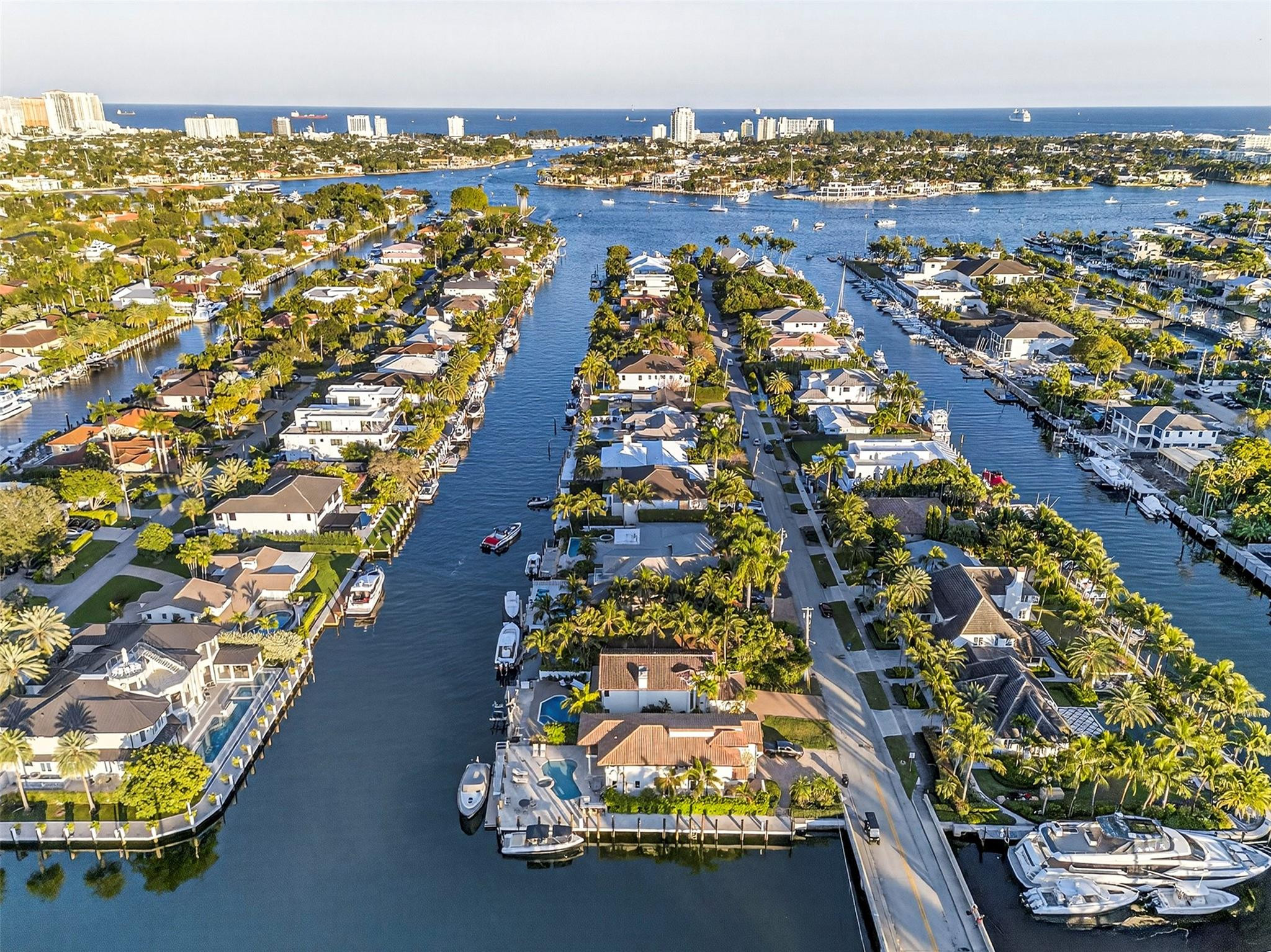 1505 SE 11th Fort Lauderdale, FL 33316