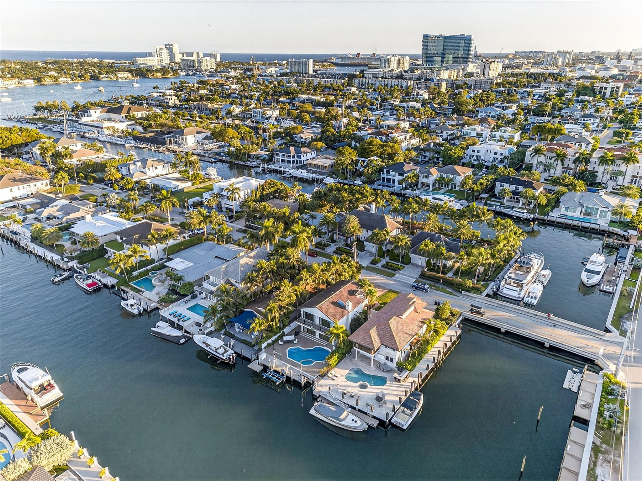 1505 SE 11th Fort Lauderdale, FL 33316