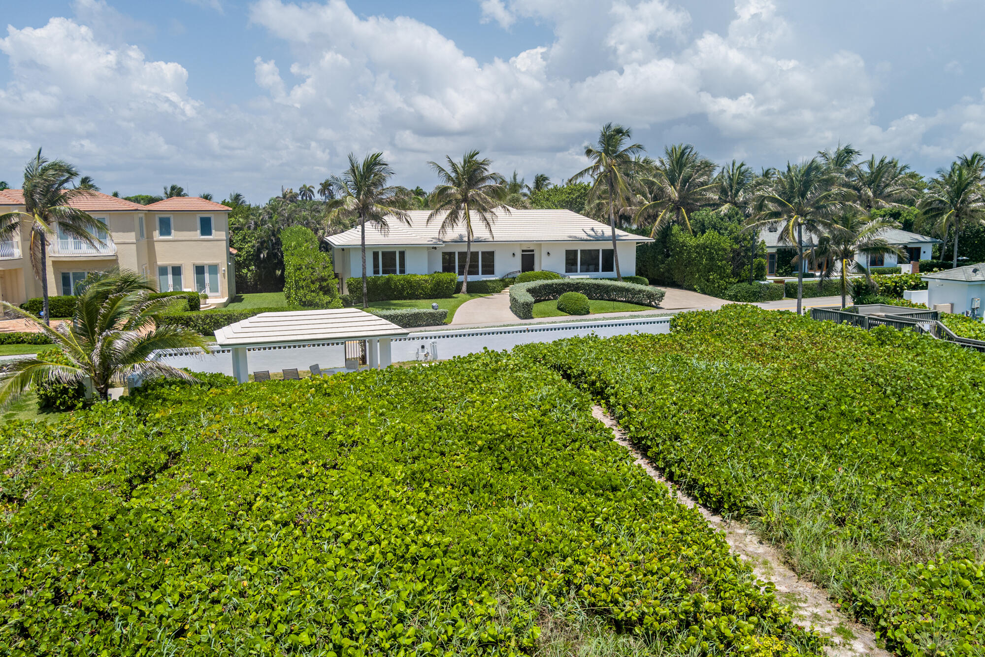 1426 N Ocean Blvd,Palm Beach, FL 33480