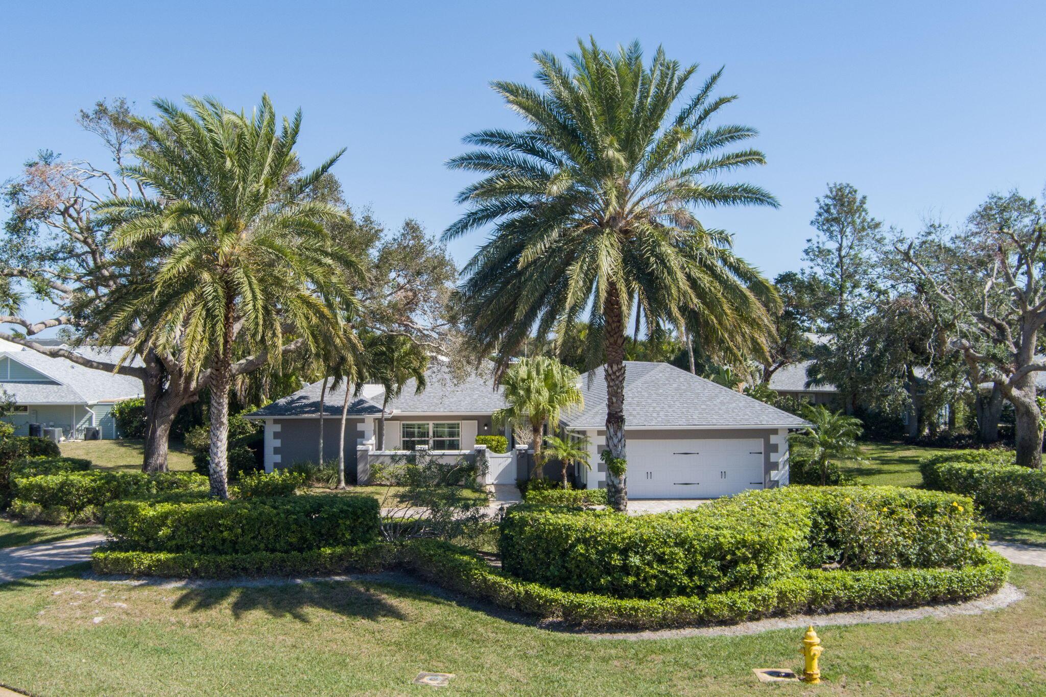92 Cache Cay Dr