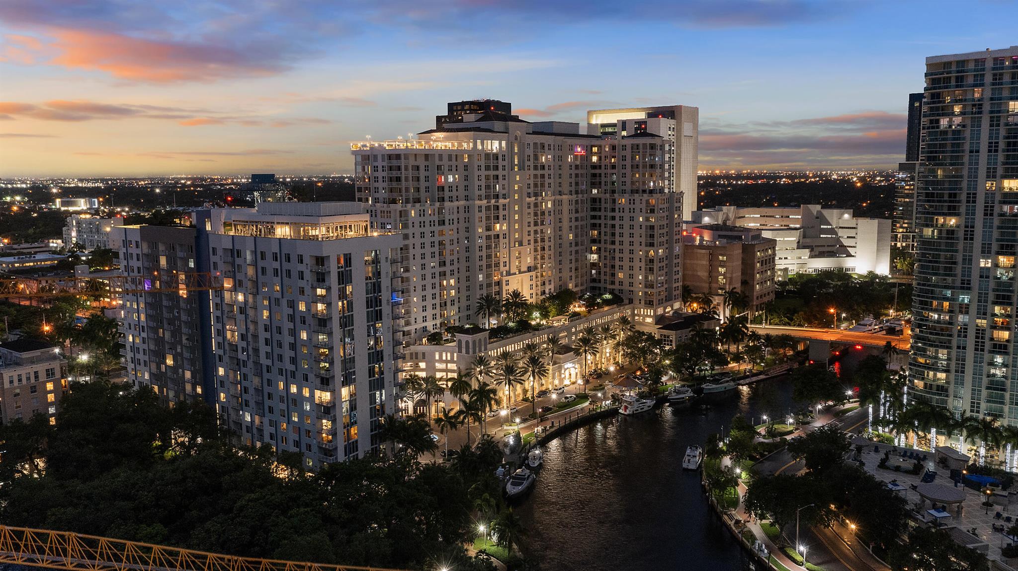 image Paramount Ft Lauderdale C83