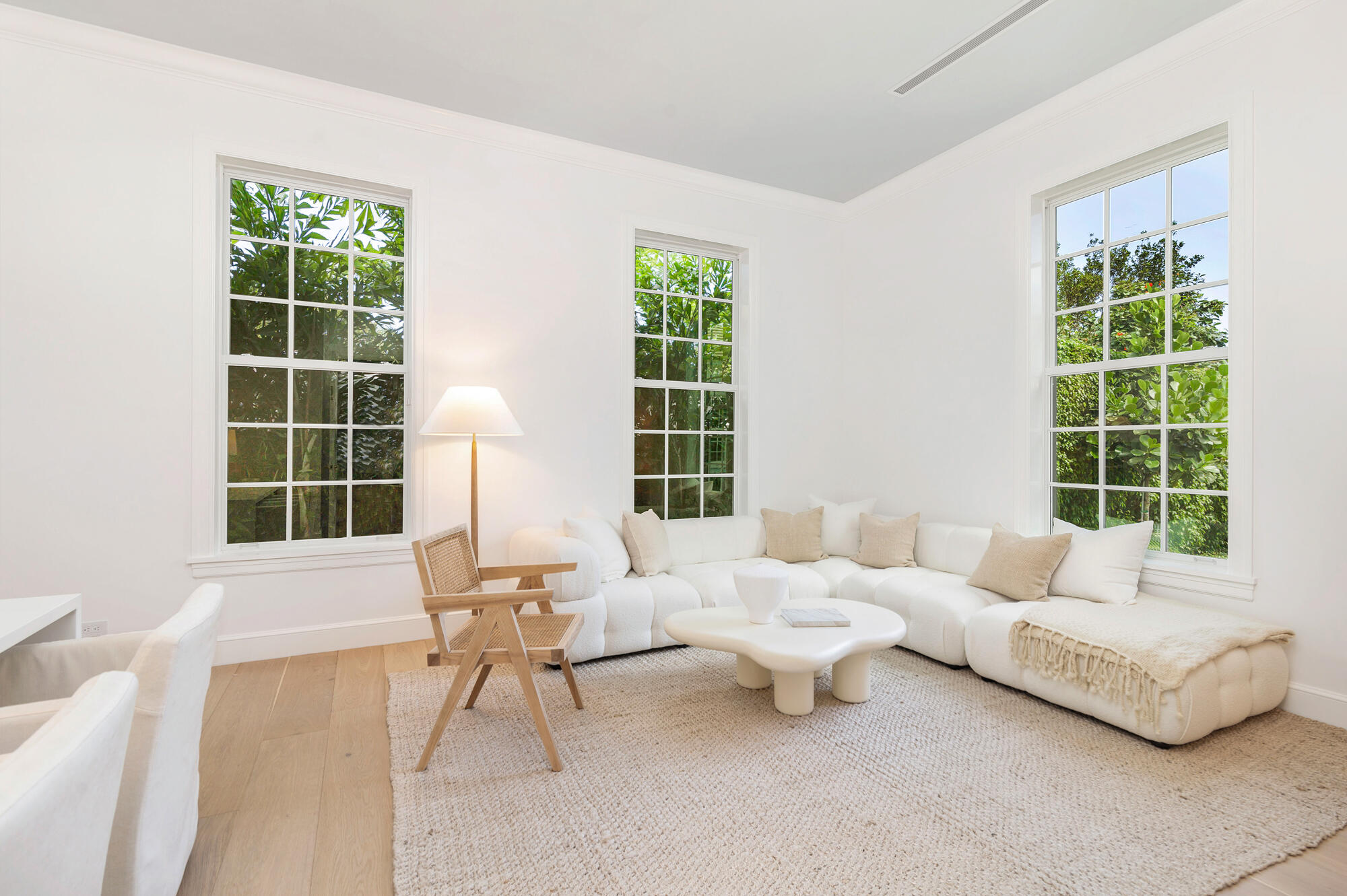 205 Gray West Palm Beach, FL 33405