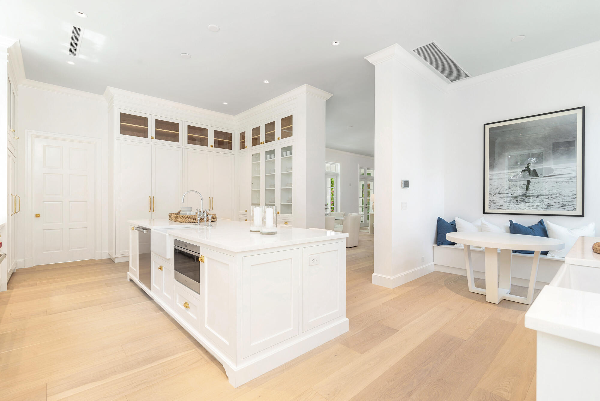 205 Gray West Palm Beach, FL 33405