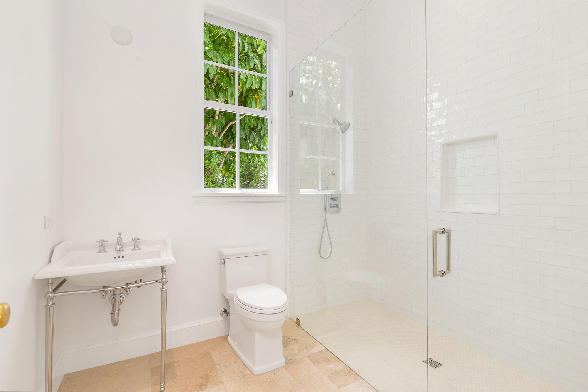 205 Gray West Palm Beach, FL 33405