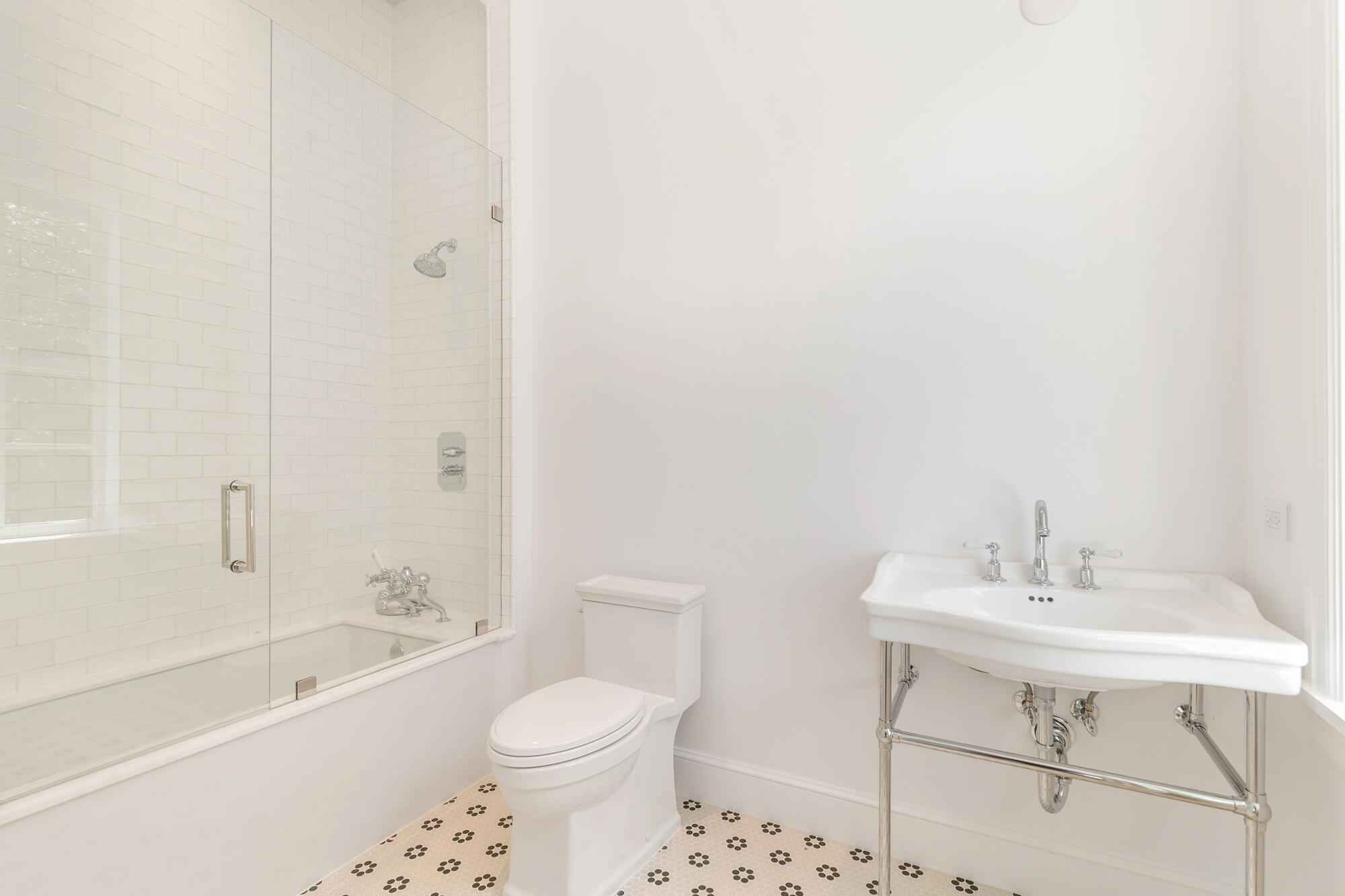 205 Gray West Palm Beach, FL 33405