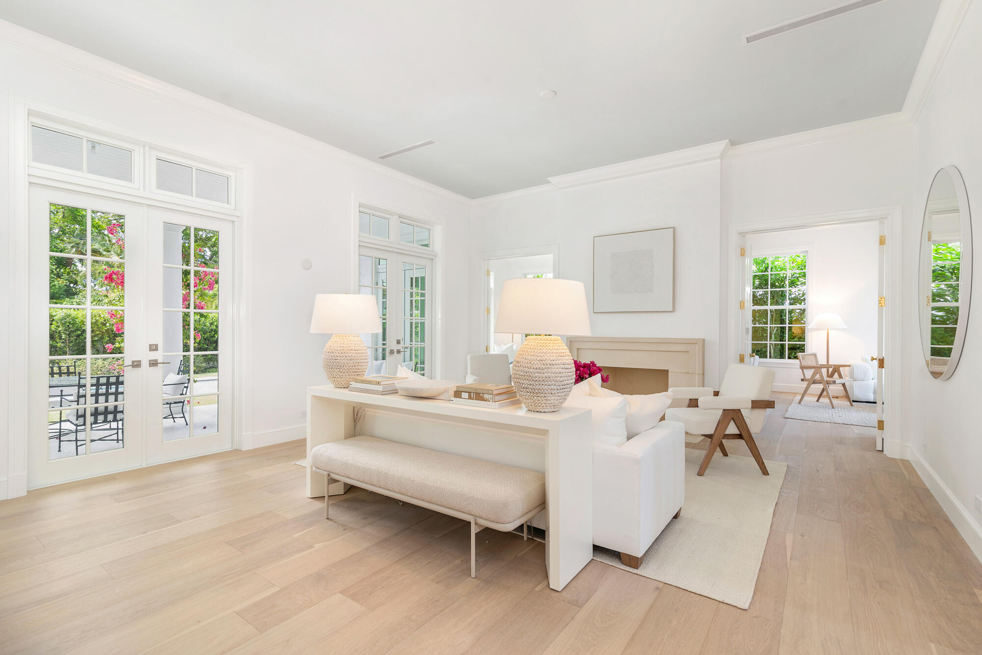 205 Gray West Palm Beach, FL 33405