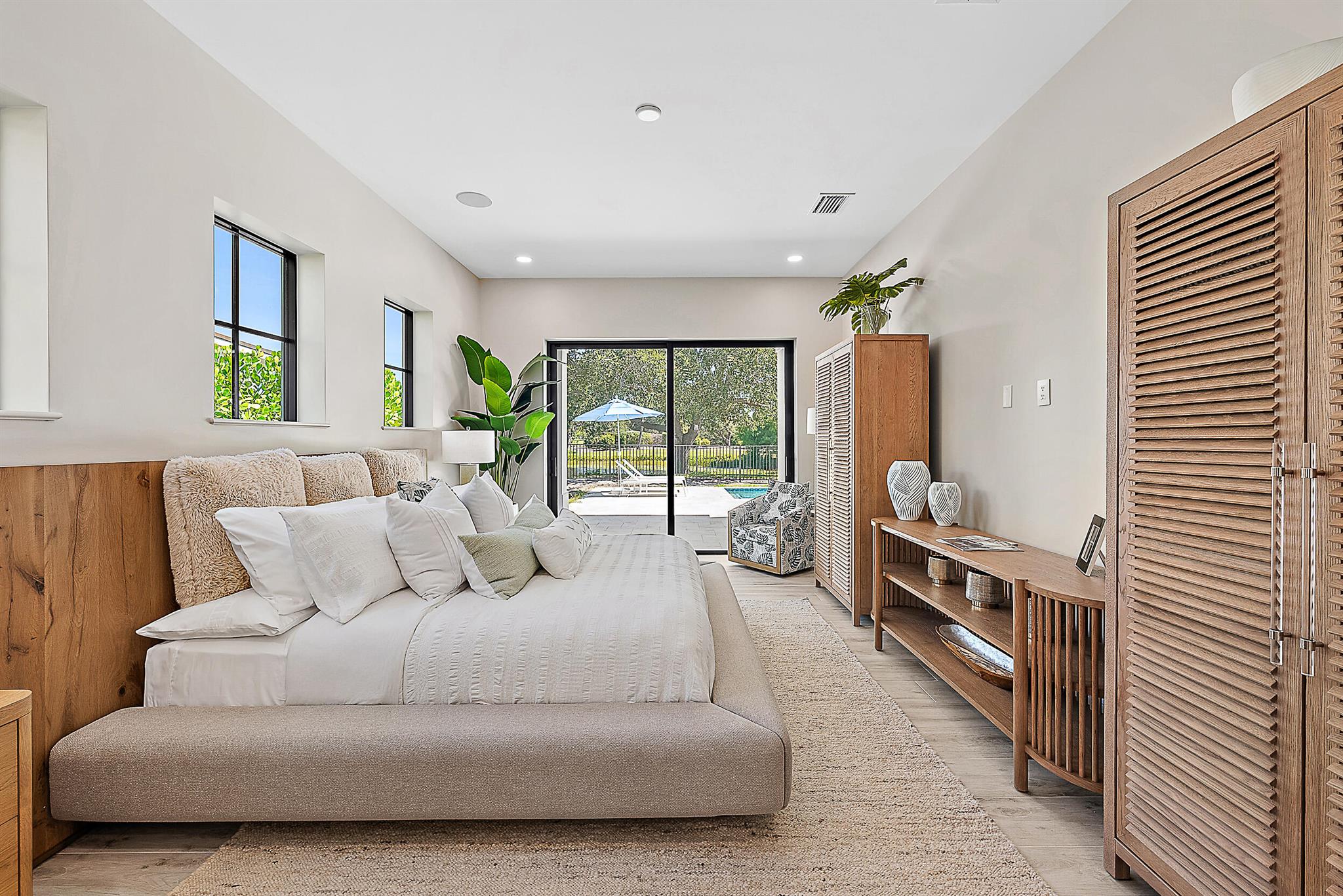 325 Fairway Tequesta, FL 33469