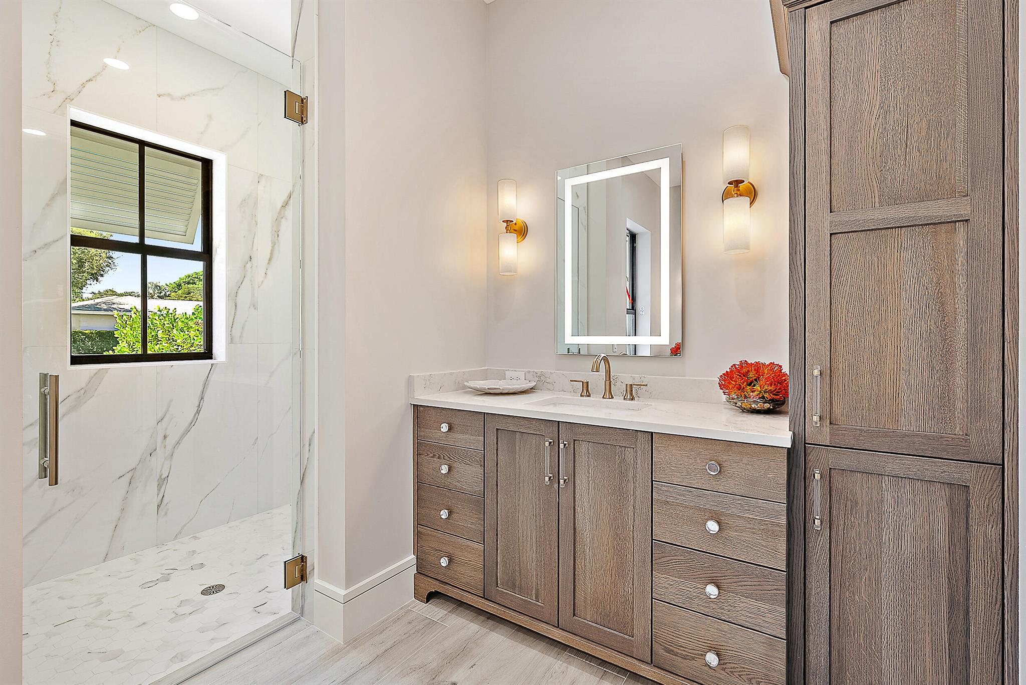 325 Fairway Tequesta, FL 33469