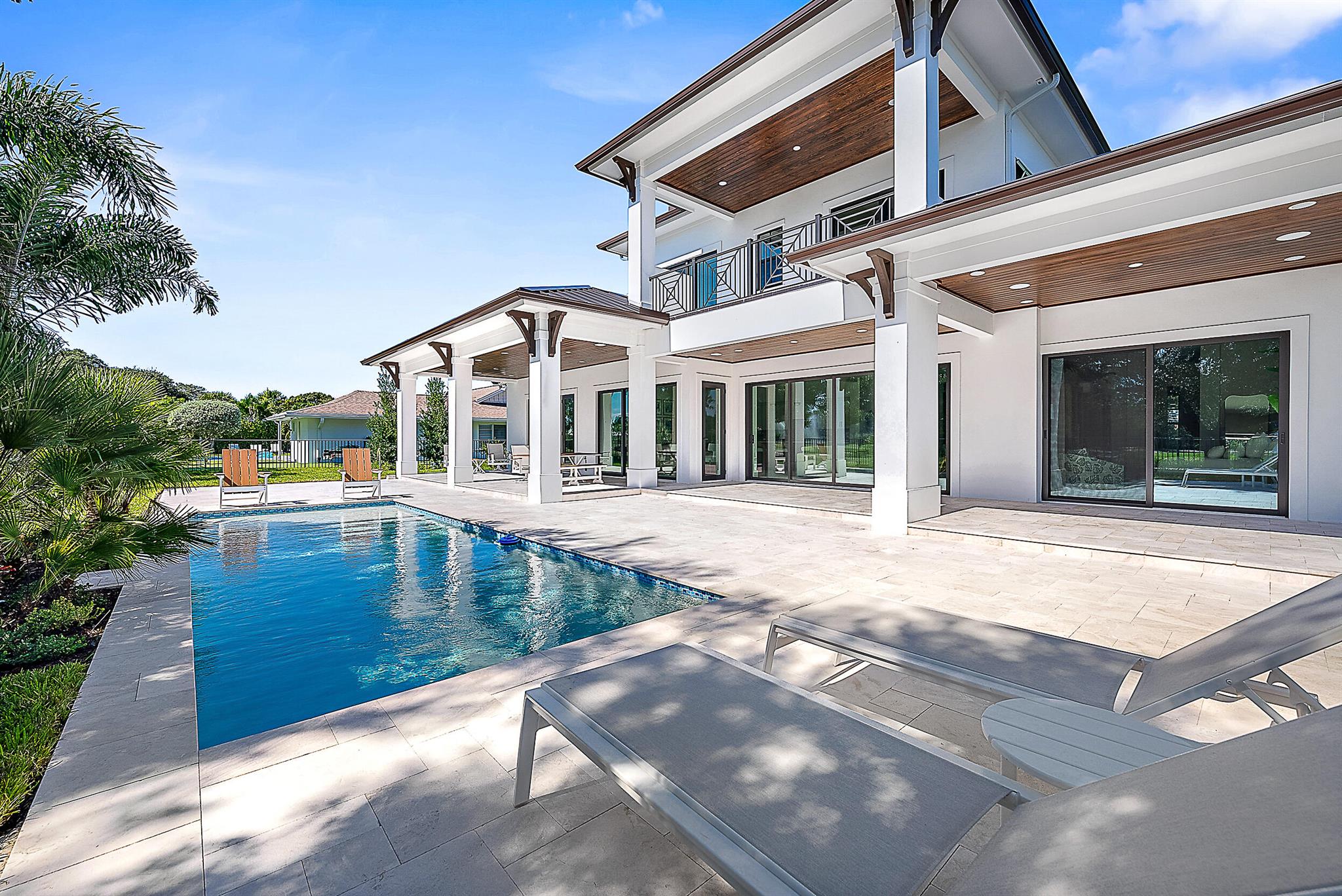 325 Fairway Tequesta, FL 33469