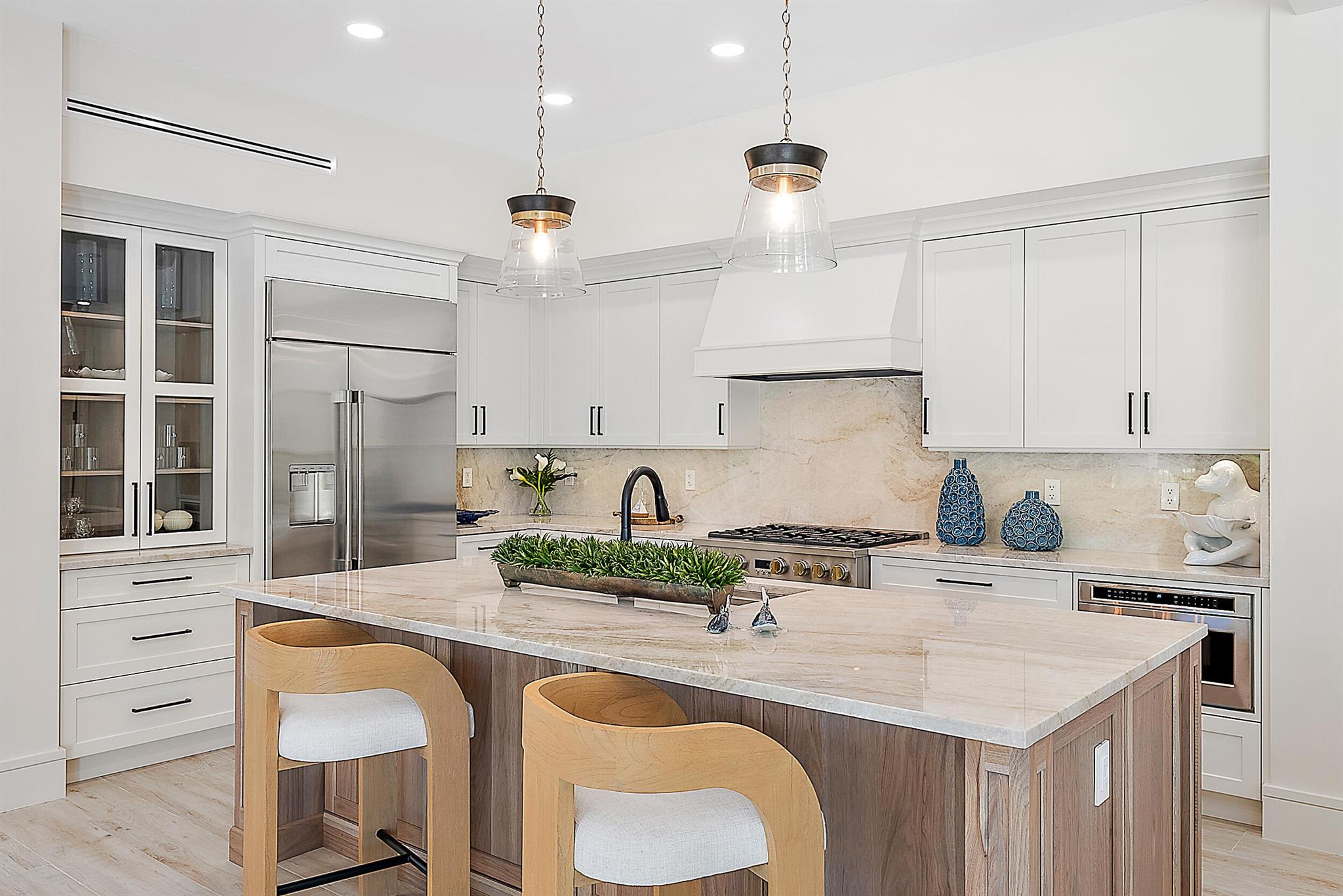 325 Fairway Tequesta, FL 33469