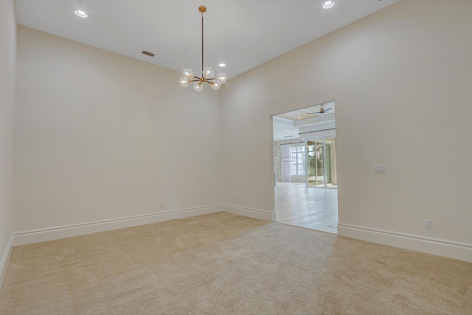 10032 Calabrese Trl Jupiter, FL 33478