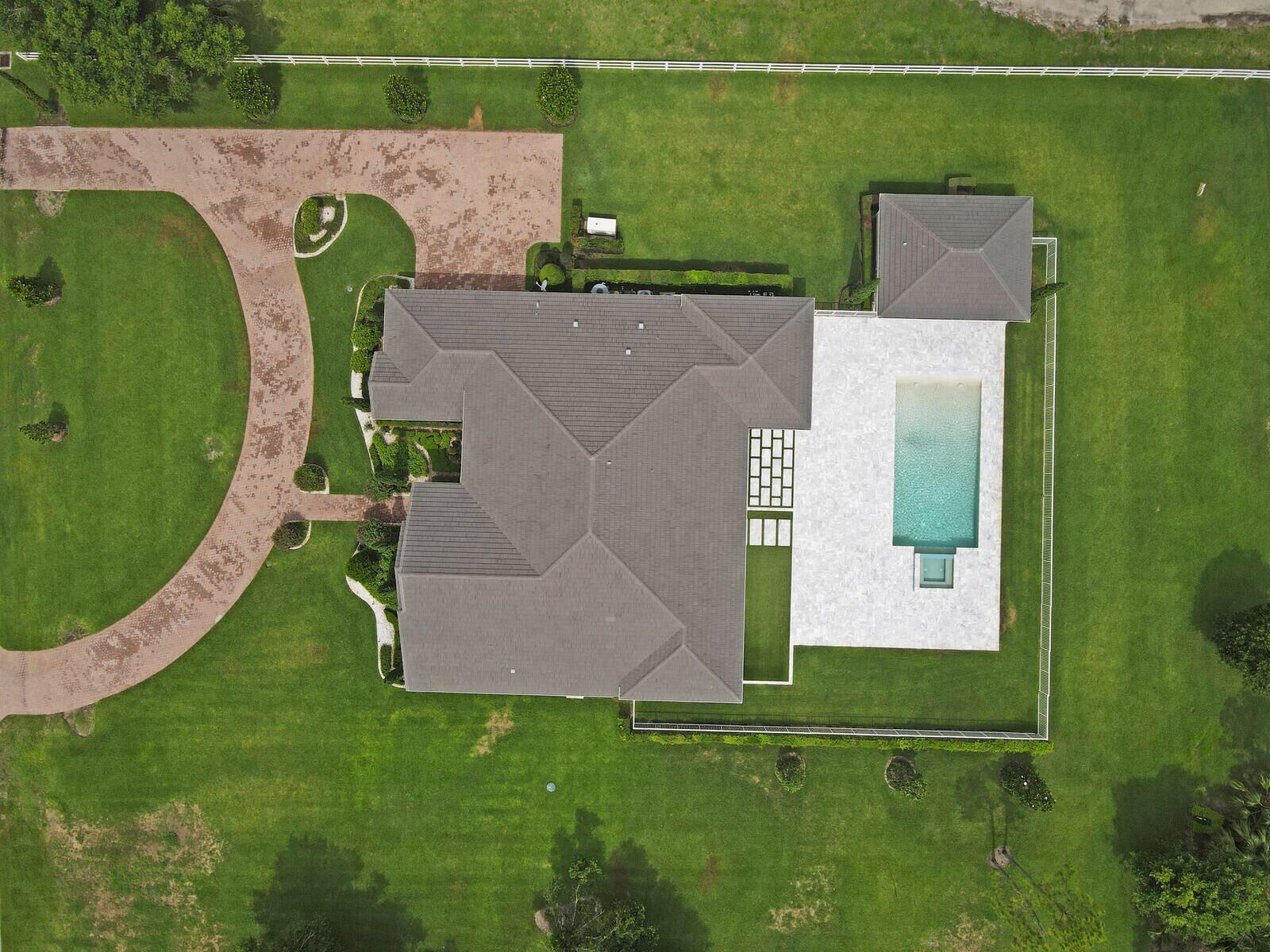 10032 Calabrese Trl Jupiter, FL 33478