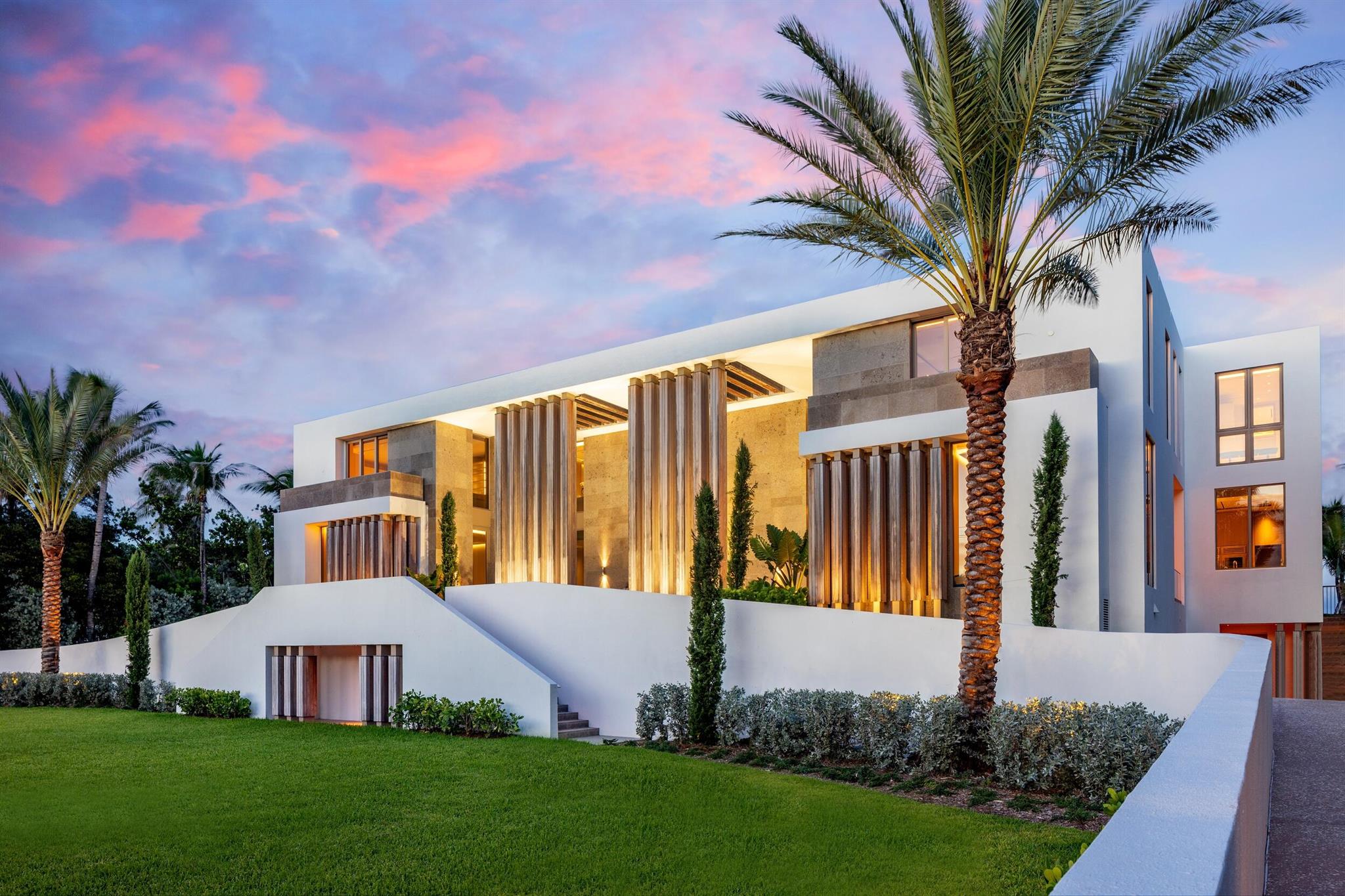 1460 S Ocean Blvd Manalapan, FL 33462 1460 S Ocean Blvd Manalapan, FL 33462