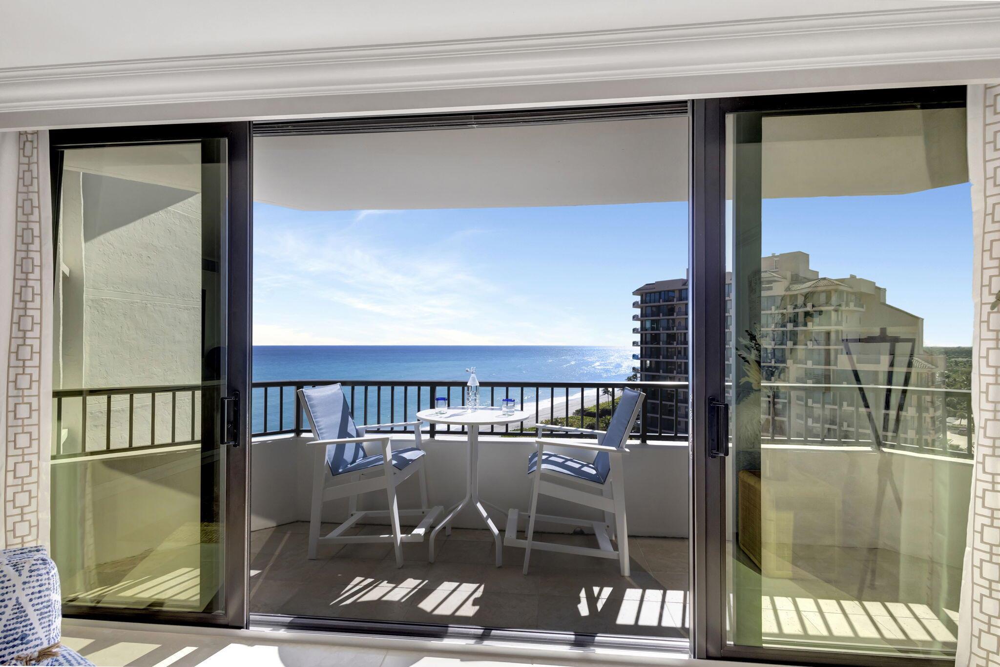 600 Ocean Dr #10c