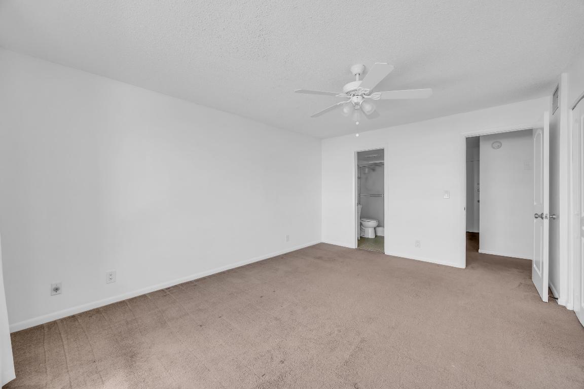 125 Shore #203b North Palm Beach, FL 33408