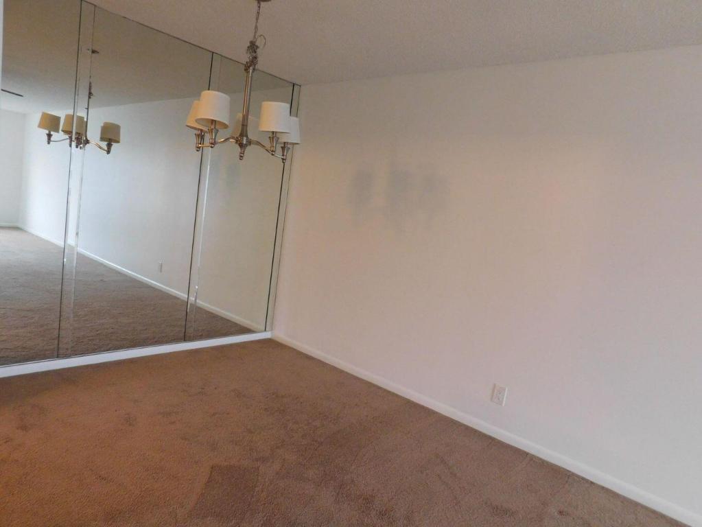 125 Shore #203b North Palm Beach, FL 33408