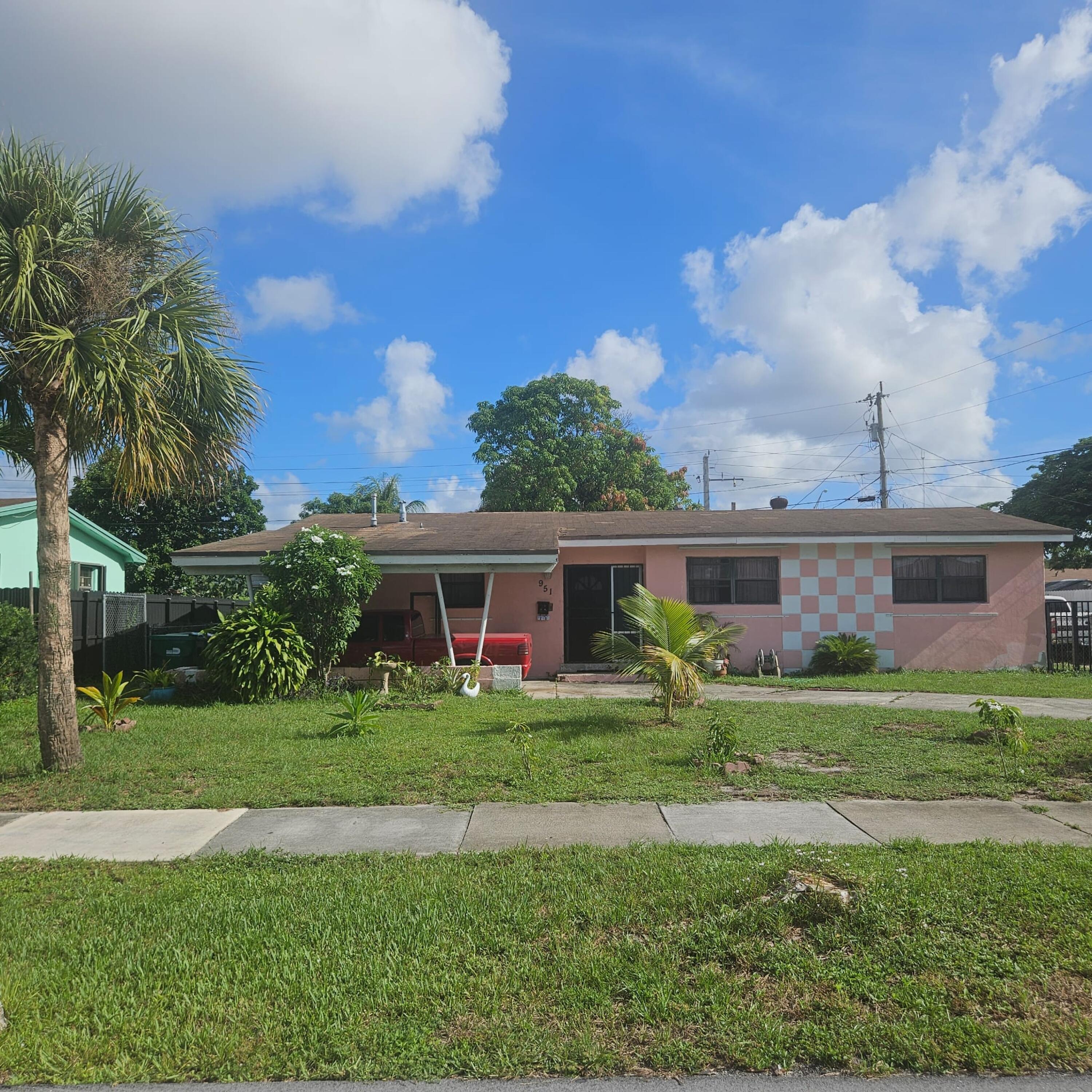 951 NW 182th St