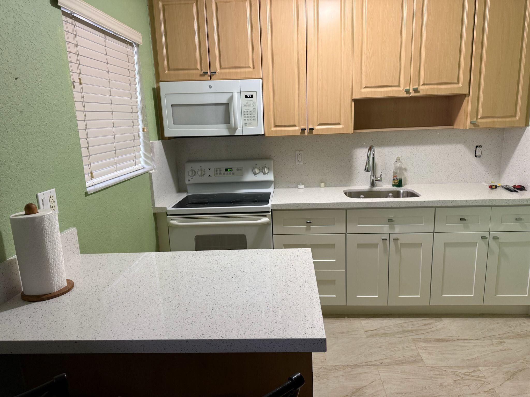 110 SE 2nd St #303