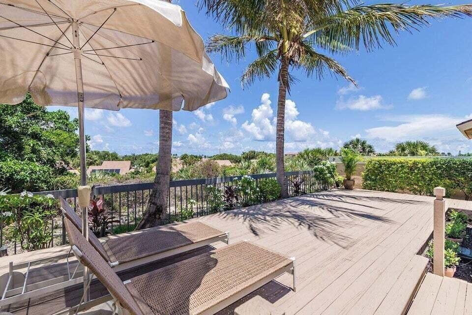 197 Ridge Rd Jupiter, FL 33477