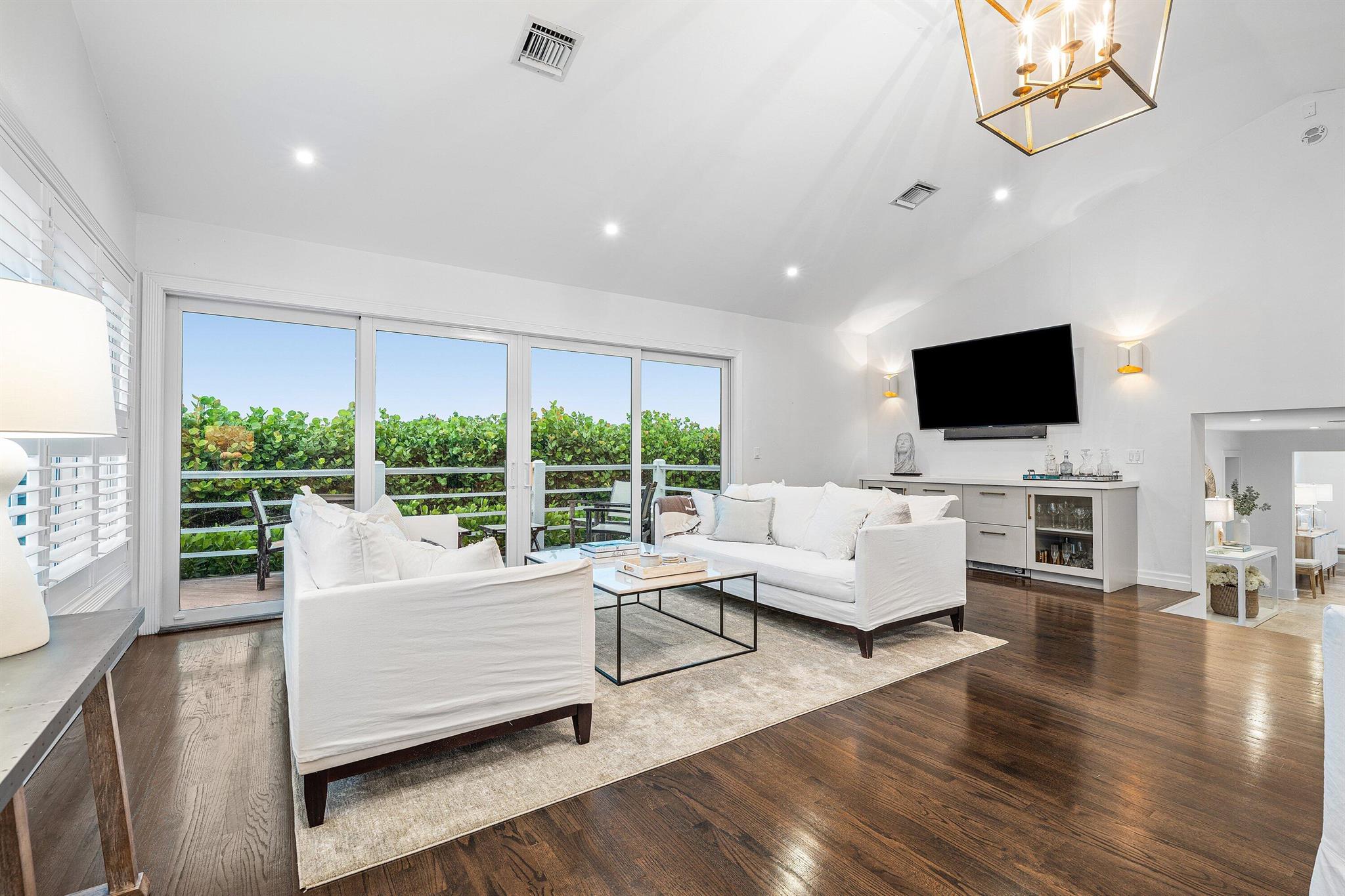 5910 Old Ocean Blvd Ocean Ridge, FL 33435