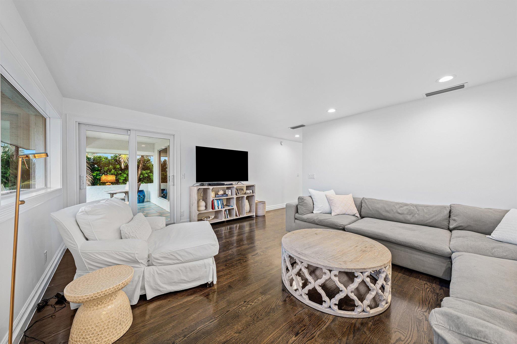 5910 Old Ocean Blvd Ocean Ridge, FL 33435