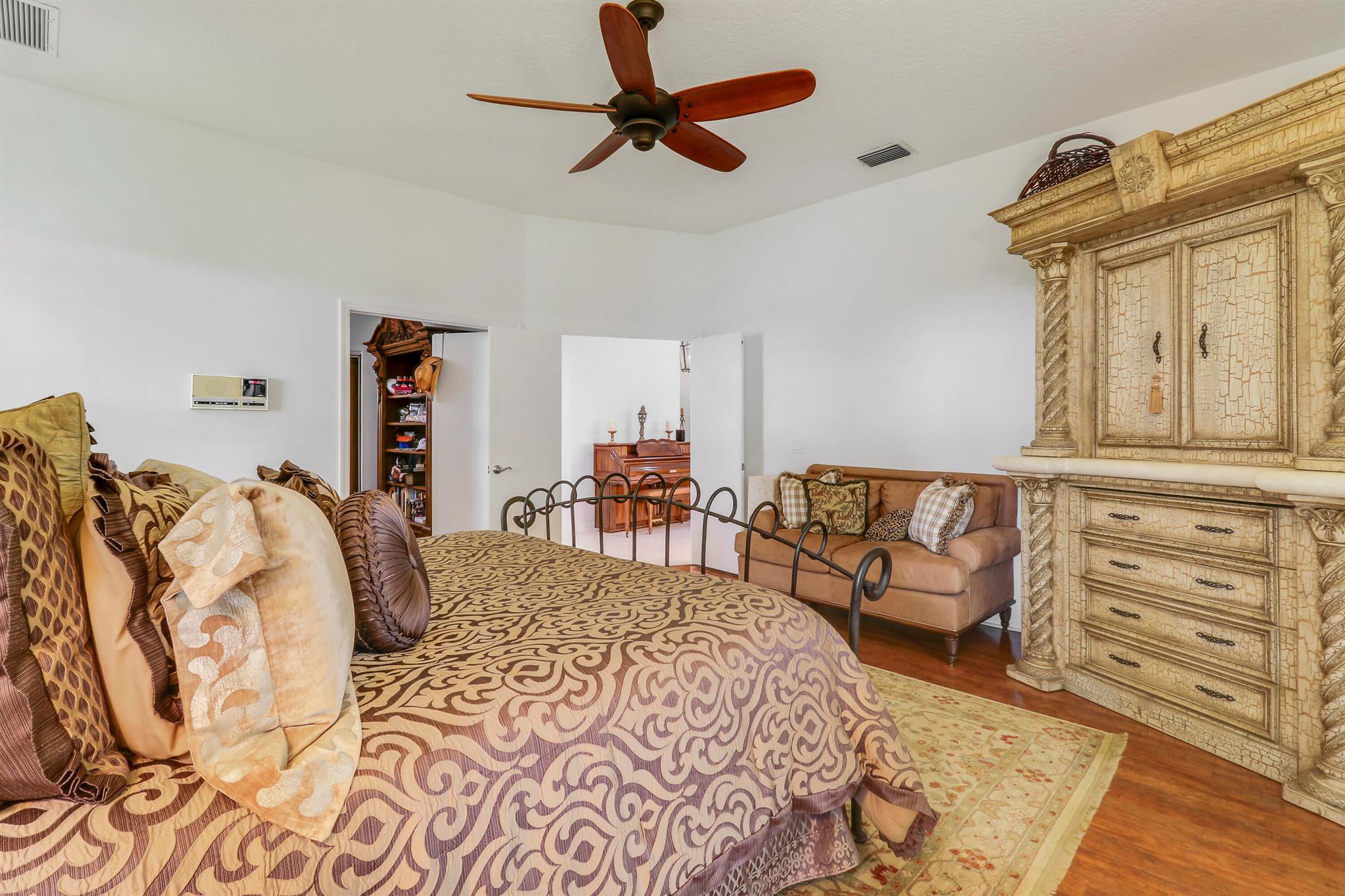 18951 Painted Leaf Ct Jupiter, FL 33458