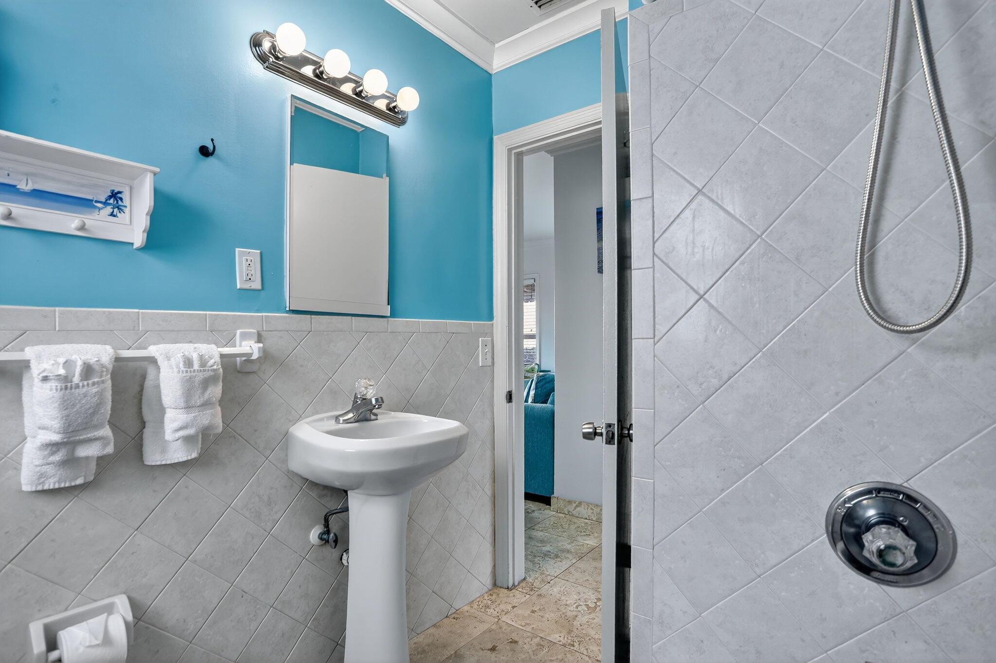 1225 Hillsboro Mile #B2 Hillsboro Beach, FL 33062