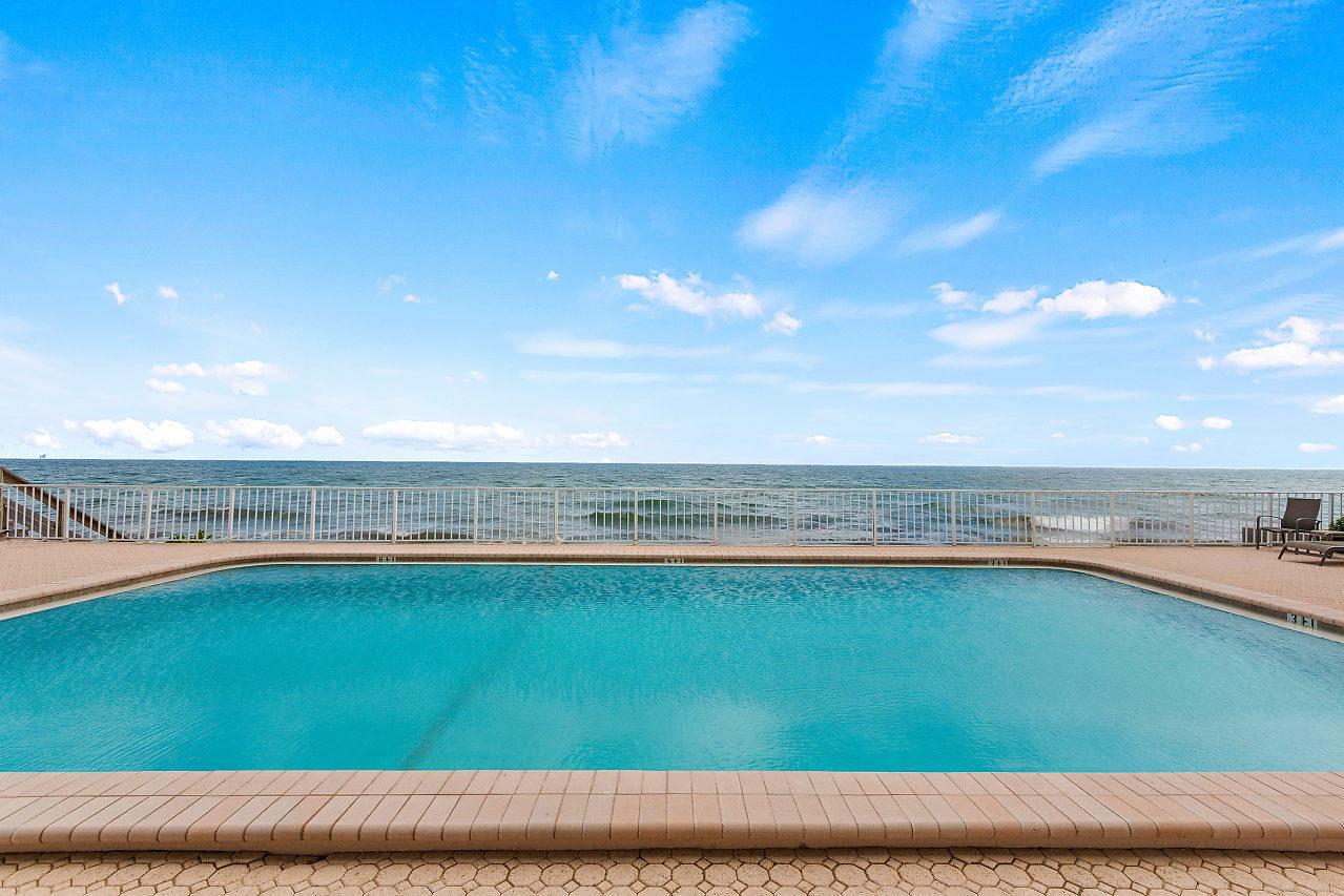 4200 S Ocean Blvd #102