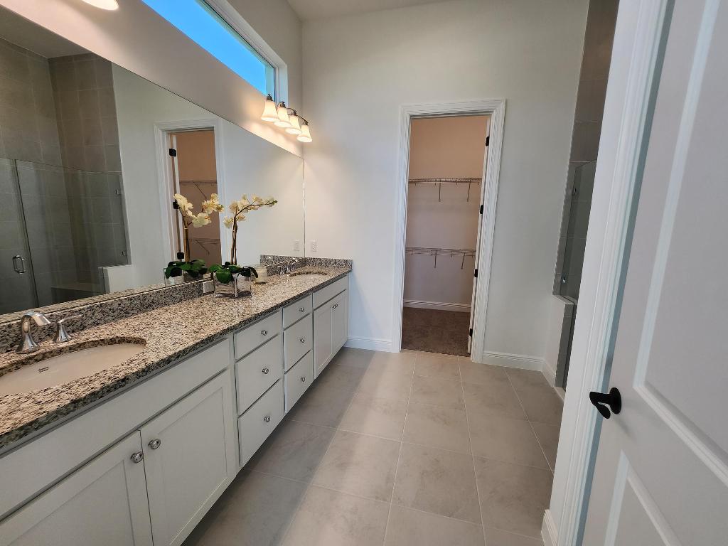 5243 Rivo Alto Westlake, FL 33470