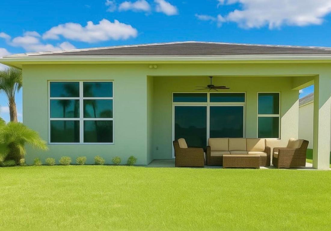 5243 Rivo Alto Westlake, FL 33470