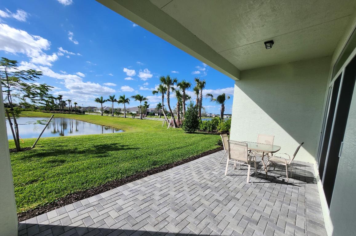 5243 Rivo Alto Westlake, FL 33470