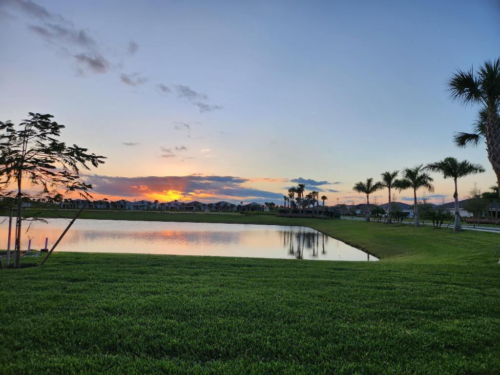 5243 Rivo Alto Westlake, FL 33470