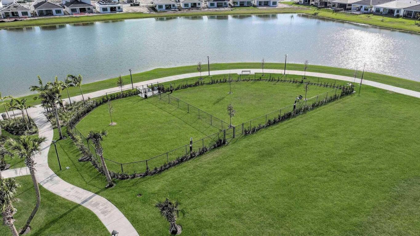 5243 Rivo Alto Westlake, FL 33470