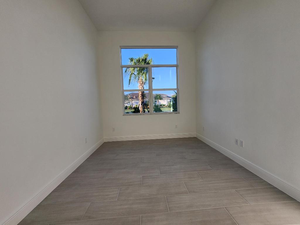 5243 Rivo Alto Westlake, FL 33470