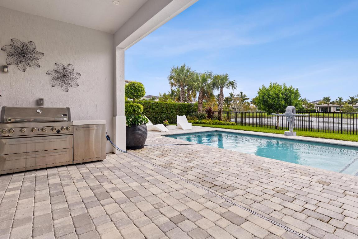 12470 Solana Bay Palm Beach Gardens, FL 33412